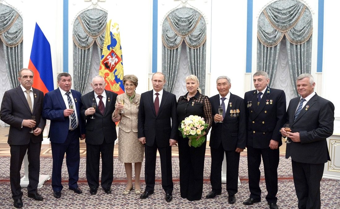 1 мая 2014 года, Москва. После церемонии вручения золотых медалей «Герой Труда Российской Федерации»